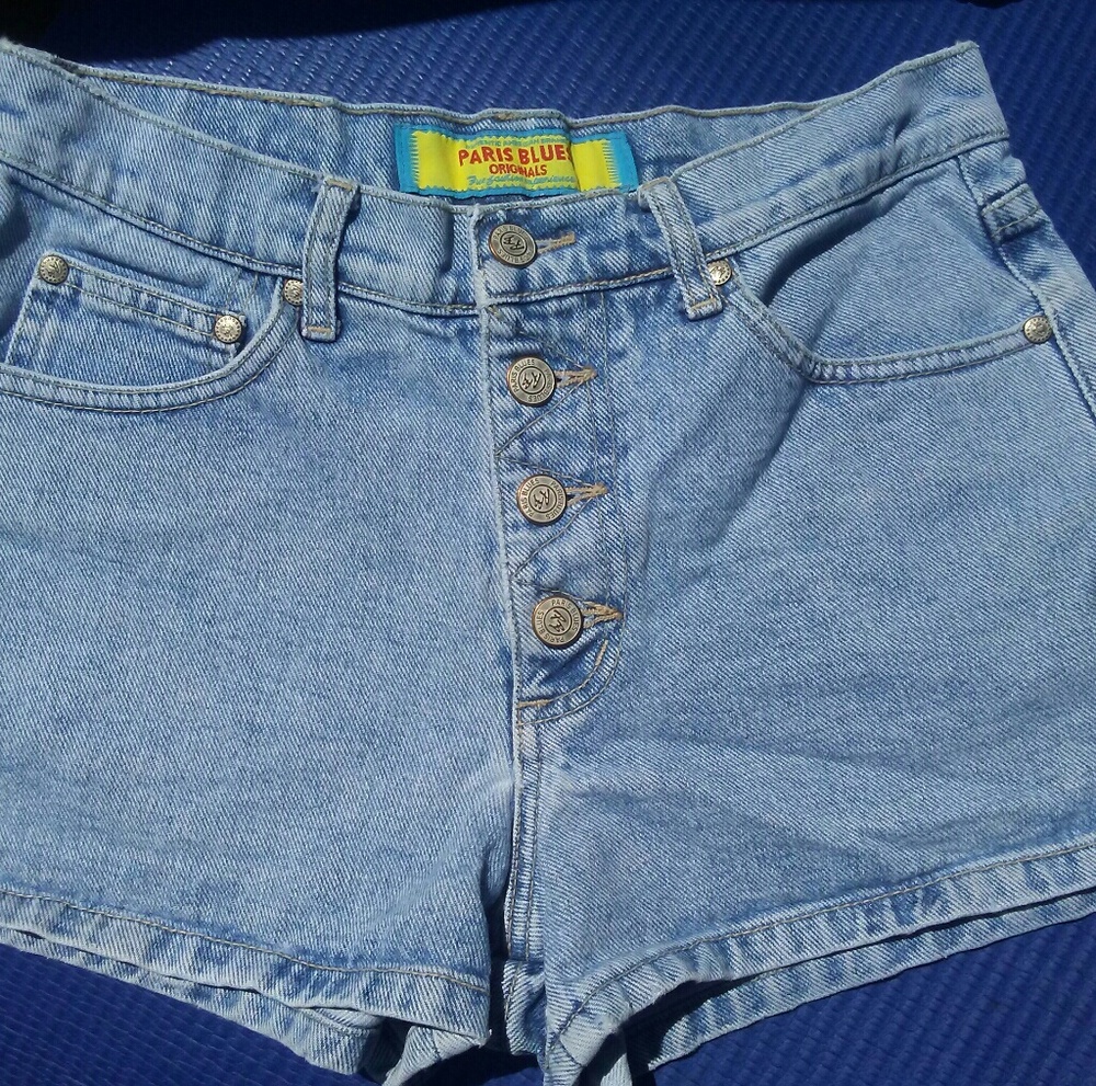⭐LAST CHANCE SALE ⭐Paris Blues JEAN shorts vintage